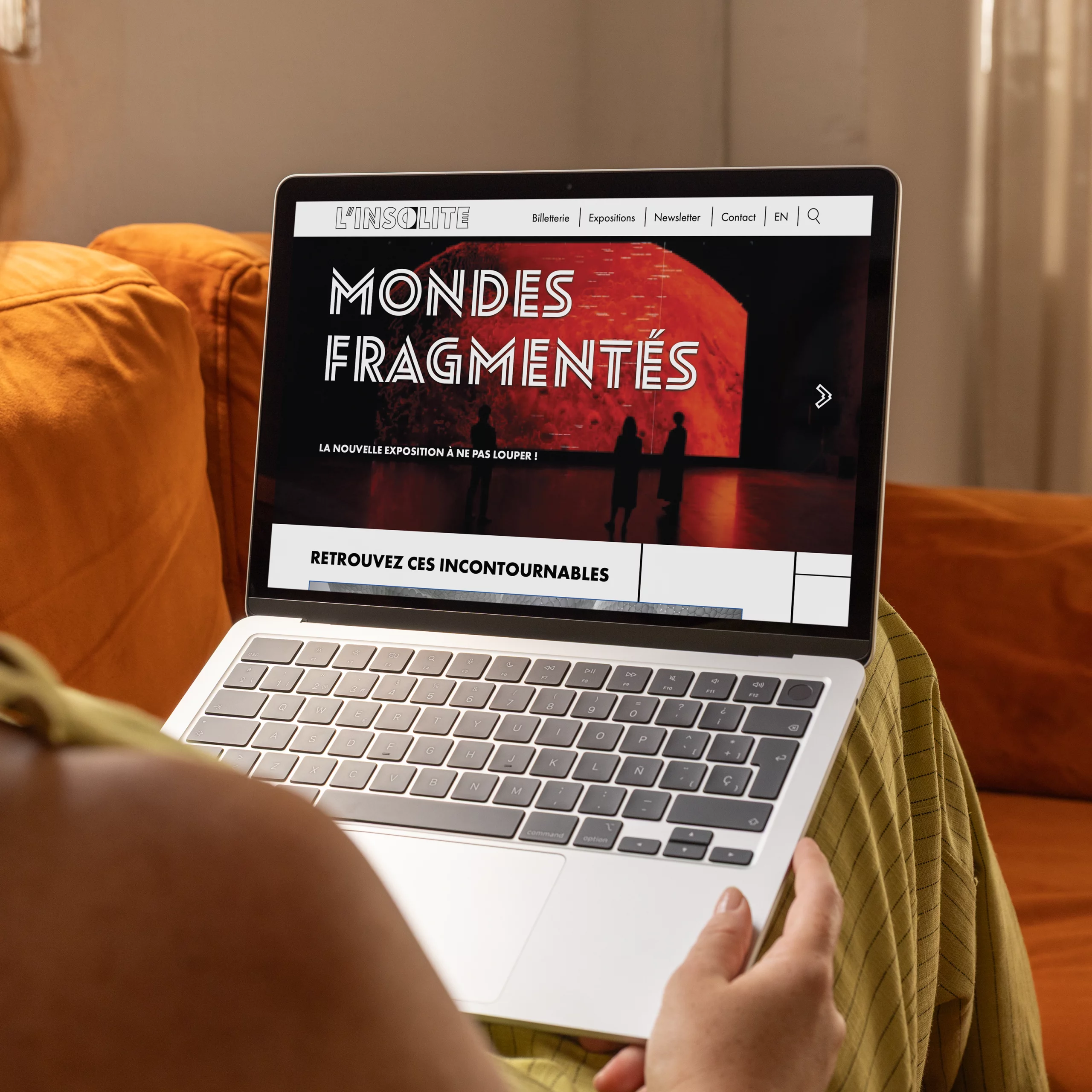 mockup-ordi-l'insolite-carré