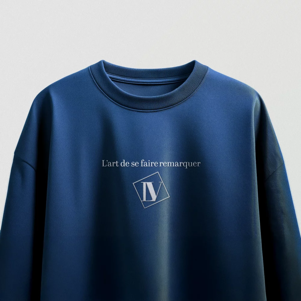 sweat-personnalisé-brodé-carré